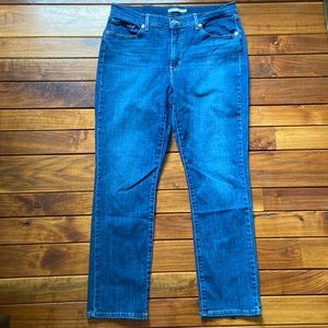Levi’s Classic Straight Jeans 14